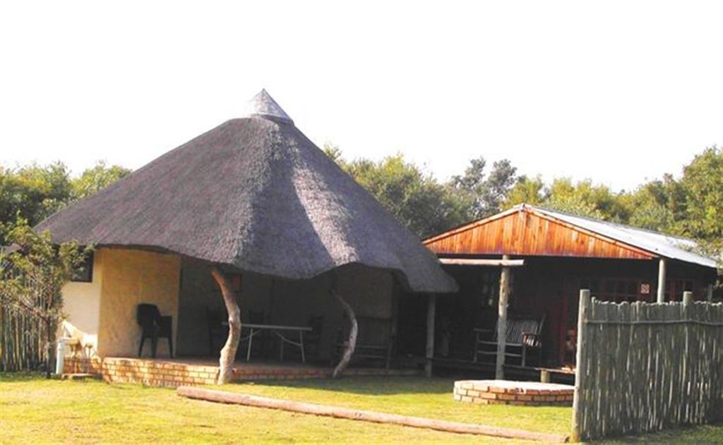 Kareekloof Game Farm Farm stay *